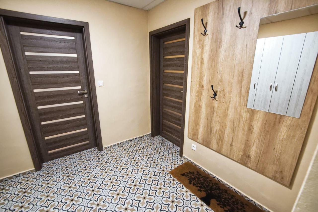 Nice Accommodation In Mikulov Exterior foto